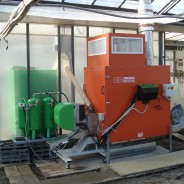 Application of an agripellet burner on a hot air generato for heating a greenhouse